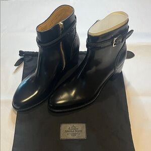 Angela Scott Black Leather Ankle Boots